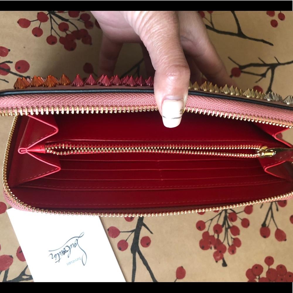 🎉SOLD🎉 Authentic Louboutin Panettone Long wallet in tri color - Picture 12 of 13